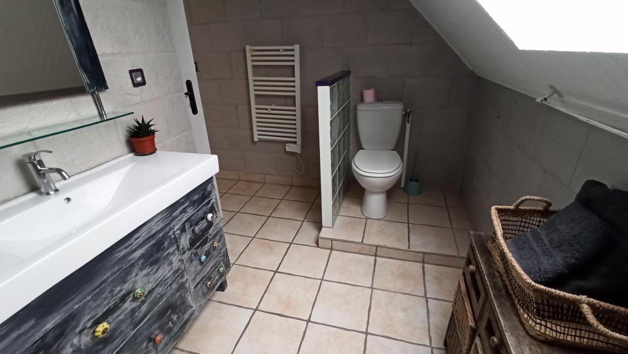 Chambres D'Hotes Solely Saint-Clair-de-la-Tour Eksteriør bilde